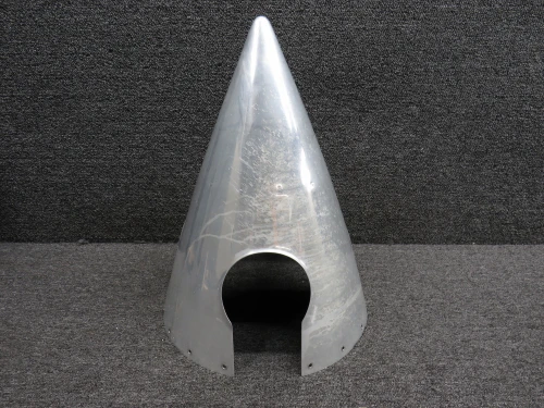 2252074-1 (Alt: 2252074-3) Cessna TR182 3-Blade Spinner Dome