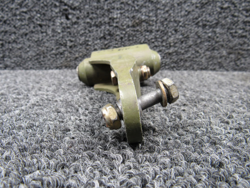 400088-002 Piper PA60-602P Aerostar Main Gear Bellcrank RH