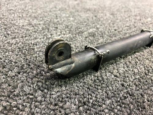 62829-000 (Use: 66659-000) Piper PA28-235 Shaft Rudder Trim Assy (Minus Knob)