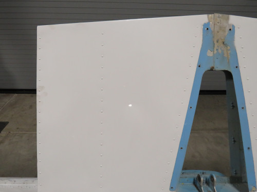 5032000-25 Cessna 421B Horizontal Stabilizer w De-Ice Boot (Hail)