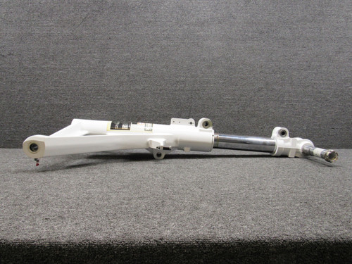101-810010-3 Beech Aircraft Corp. Main Landing Gear Assembly LH