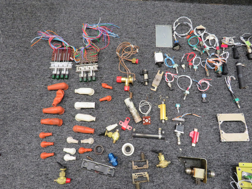 Beechcraft King Air 200 Goodie Bag with Indicators, Switches, Etc.