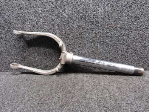 31793-003 Piper PA23-250 Nose Landing Gear Fork and Rod Assembly (Core)