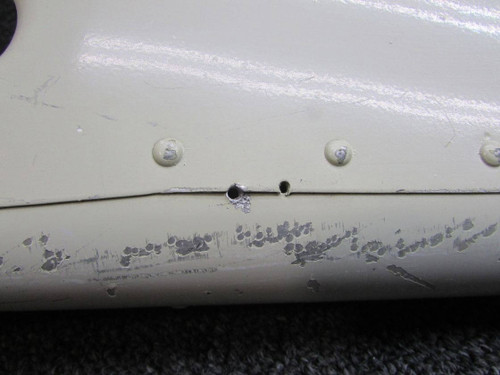 0513007-6, 0513006-111, 0513006-43, 0513006-22 Cessna 172 Doorpost Fuselage RH