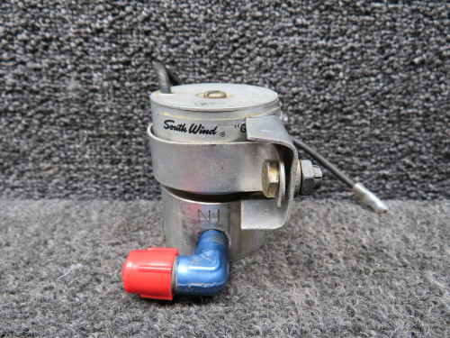 G-700748, 0851566-1 Cessna South Wind Fuel Solenoid Valve with Bracket (24V)