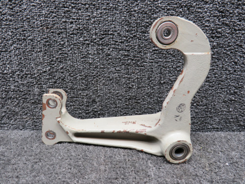 0841106-6 Cessna 421B Idler Bellcrank Main Gear RH