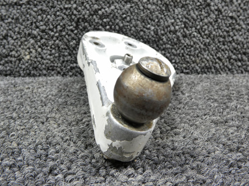 78535-000 (Cast: 78498) Piper PA34-200T Nose Landing Gear Tiller Assembly