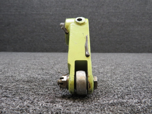 50-820189-2 Beechcraft King Air 200 Nose Steering Link Gear Tube