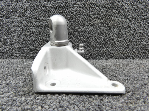 95643-006 Piper PA-34 Main Gear Truss Bracket Assembly