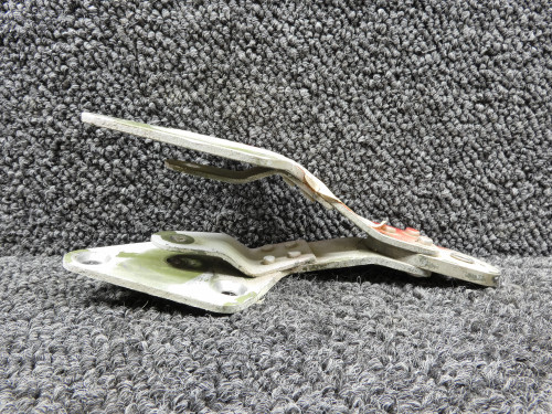 5093500-1 Cessna 401 Elevator Control Arm Assembly