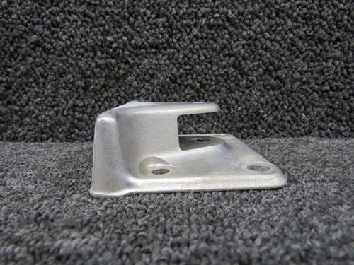 0842105-2 Cessna 421B Nose Landing Gear Drag Brace Bracket Assembly RH
