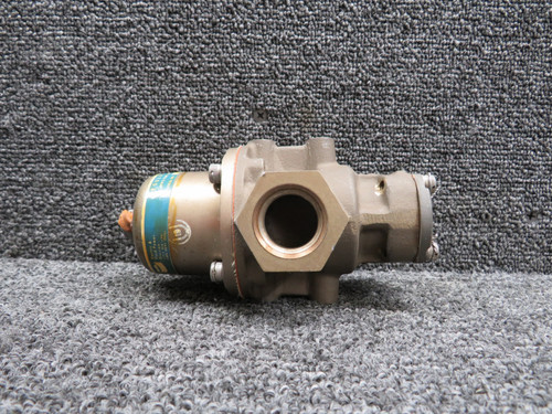 38E85-5C Bendix Regulator and Relief Valve Assembly
