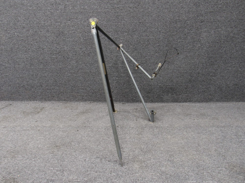 A046-2 Robinson R22 Lower Engine Frame Assembly RH