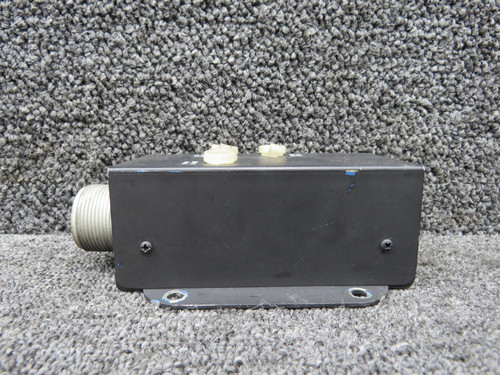 CMF1167 (Alt: 9910082-2RX) Bendix Fuel Quantity Control Monitor (Volts: 28)