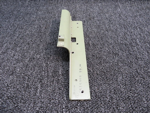 0515083-12 Cessna 172 Cabin Door Bracket RH