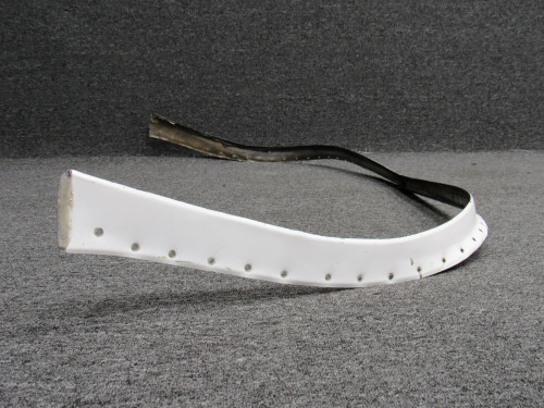 0513230-3, 0513230-4 Cessna 172 Windshield Retainer Outside LH and RH