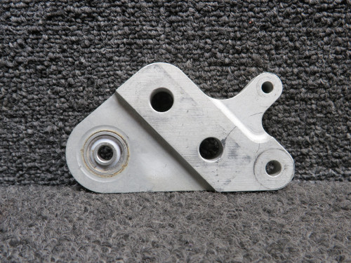 14908-001 Cirrus SR20 Aft Elevator Bellcrank Assembly