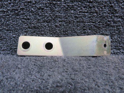 17205-001 Cirrus SR22 Inboard Wheel Fairing Bracket LH