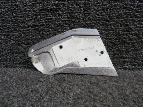20271-005 Cirrus SR22 Plate Cover Lower LH Hinge