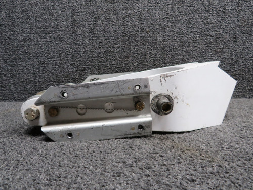 11638-003 Cirrus SR22 Nose Gear Fork Assembly with Axle, Lugs, Pant Brackets