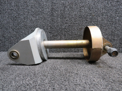 13549-002, 14072-001 Cirrus SR22 Upper & Lower Nose Gear Puck Pan (Minus Pucks)