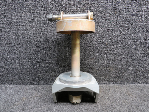 13549-002, 14072-001 Cirrus SR22 Upper & Lower Nose Gear Puck Pan (Minus Pucks)