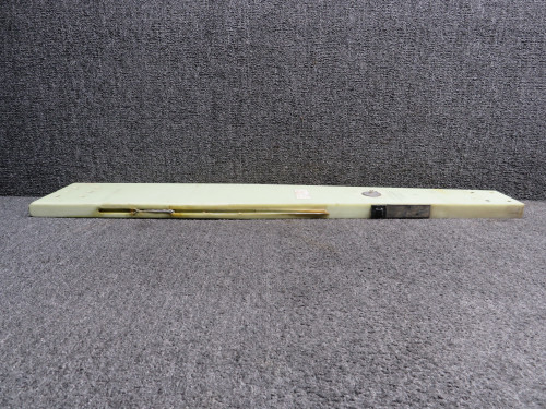 13888-001 (Use: 13888-003) Cirrus SR22 Main Landing Gear Strut LH or RH