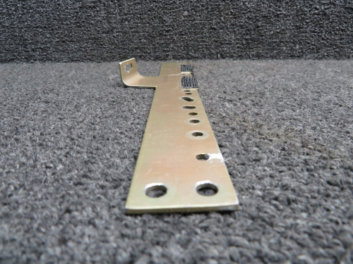 11122-008, 11122-007 Cirrus SR22 Radio Rack Bracket Set of 2 LH & RH