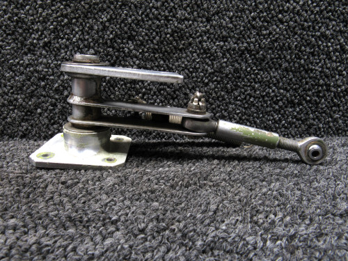 41794-000 Piper PA31 Nose Gear Door Actuator Arm Assembly LH