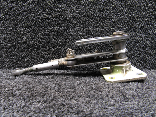 41794-001 Piper PA31 Nose Gear Door Actuator Arm Assembly RH