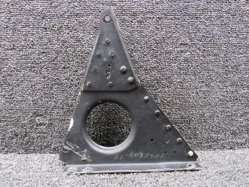 5565608-18 Cessna Citation II 550 Rudder Pedal Cylinder Support Bracket RH