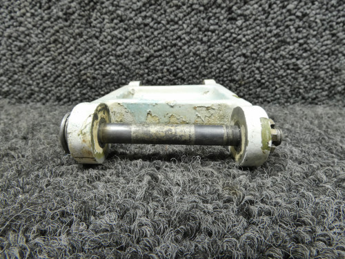 50-820105-5 (Cast: 60-820105) Beech Nose Landing Gear Steering Idler Link
