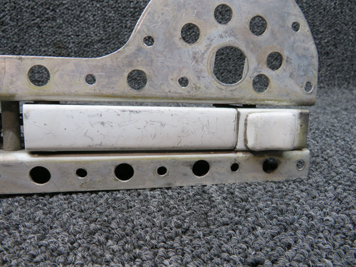 0851781-26 (Use: H966-1) Cessna 421B Nacelle Door Latch Assembly (White)