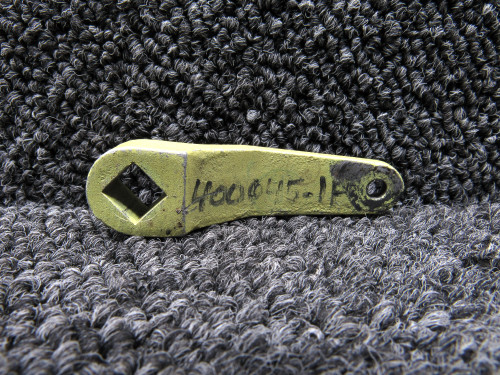 400045-001 Piper PA60 Main Gear Door Arm