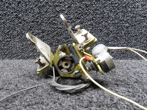 53850-000 PA31-350 Elevator Trim Tab Screw Assembly