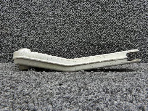0841220-4 Cessna 310 Main Landing Gear Linkage Bellcrank RH