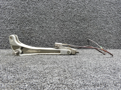 0841220-4 Cessna 402 Main Gear Linkage Bellcrank RH w Link Lock and Switch