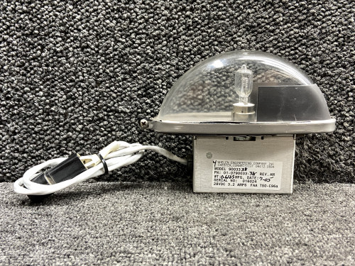 01-0790033-38 Whelen 9003338 Vertical Fin Strobe Light Assembly (28V)
