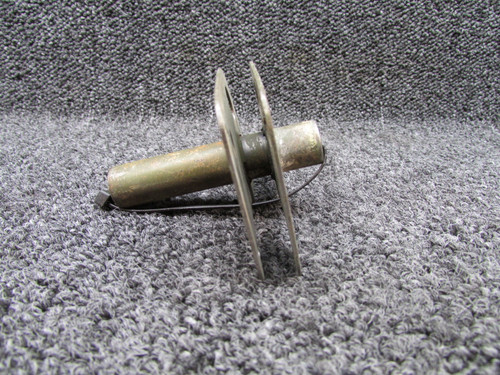 0422430-8 (Use: 0522647-4) Cessna 172 Bellcrank Assembly Aileron RH