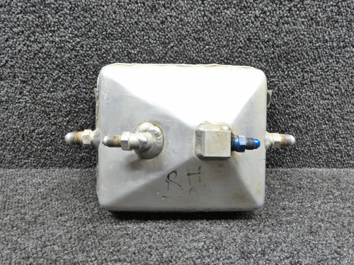 1216402-2 Cessna 205 Fuel Reservoir RH Assembly