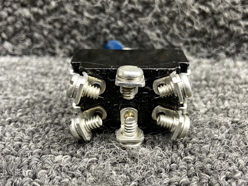 8906K1067 (Alt: 35-380053-1) Eaton Two Position Toggle Switch