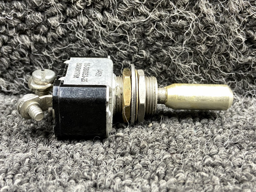 8906K1756 (Alt: 35-380053-25) Eaton Three Position Reset Switch