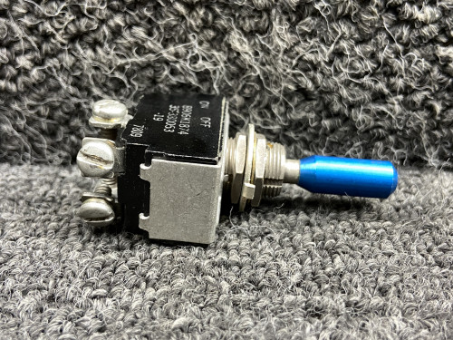 8906K1874 (Alt: 35-380053-19) Eaton Toggle On, Off Switch