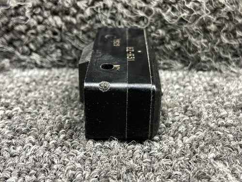 AN3210-1 (Use: BZ-R31) Beechcraft G58 Landing Gear Position Microswitch