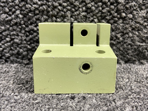 106-524054-3 Beechcraft G58 Propeller Control Guide Block