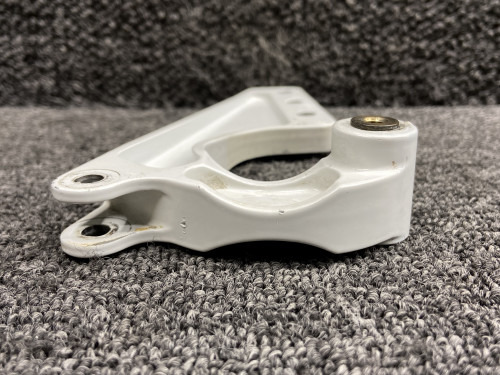 LG-HG001-4 Beechcraft G58 Forward Main Gear Door Hinge RH