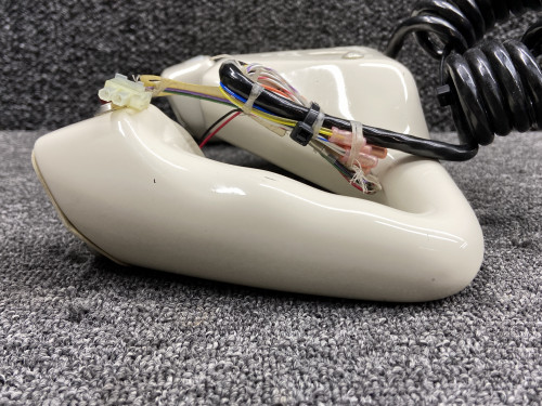 60-524080-23 Beechcraft 58 Co-Pilot Control Wheel Assembly with Switches