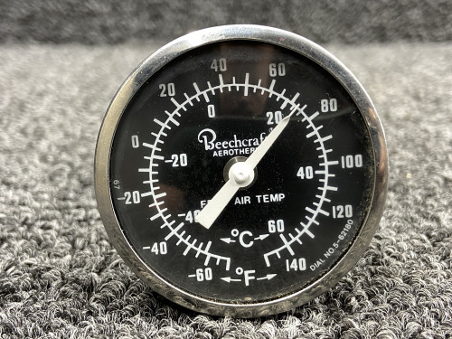 1592-18 (Alt: 35-380019-5) Rochester Outside Air Temperature Indicator