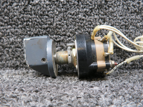 8125 Gray Hill Rotary Switch with Knob