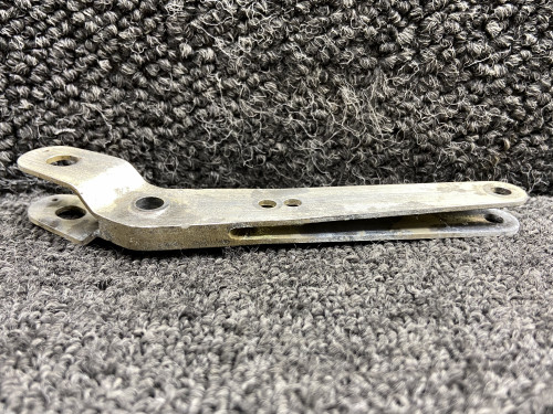 96-420033-47 Beechcraft G58 Cabin Door Latch Bellcrank